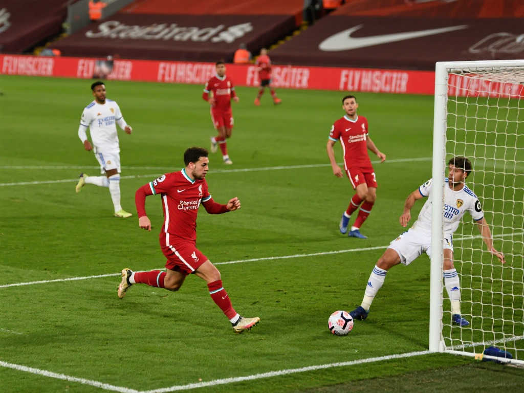 并在关键时 并在关键时